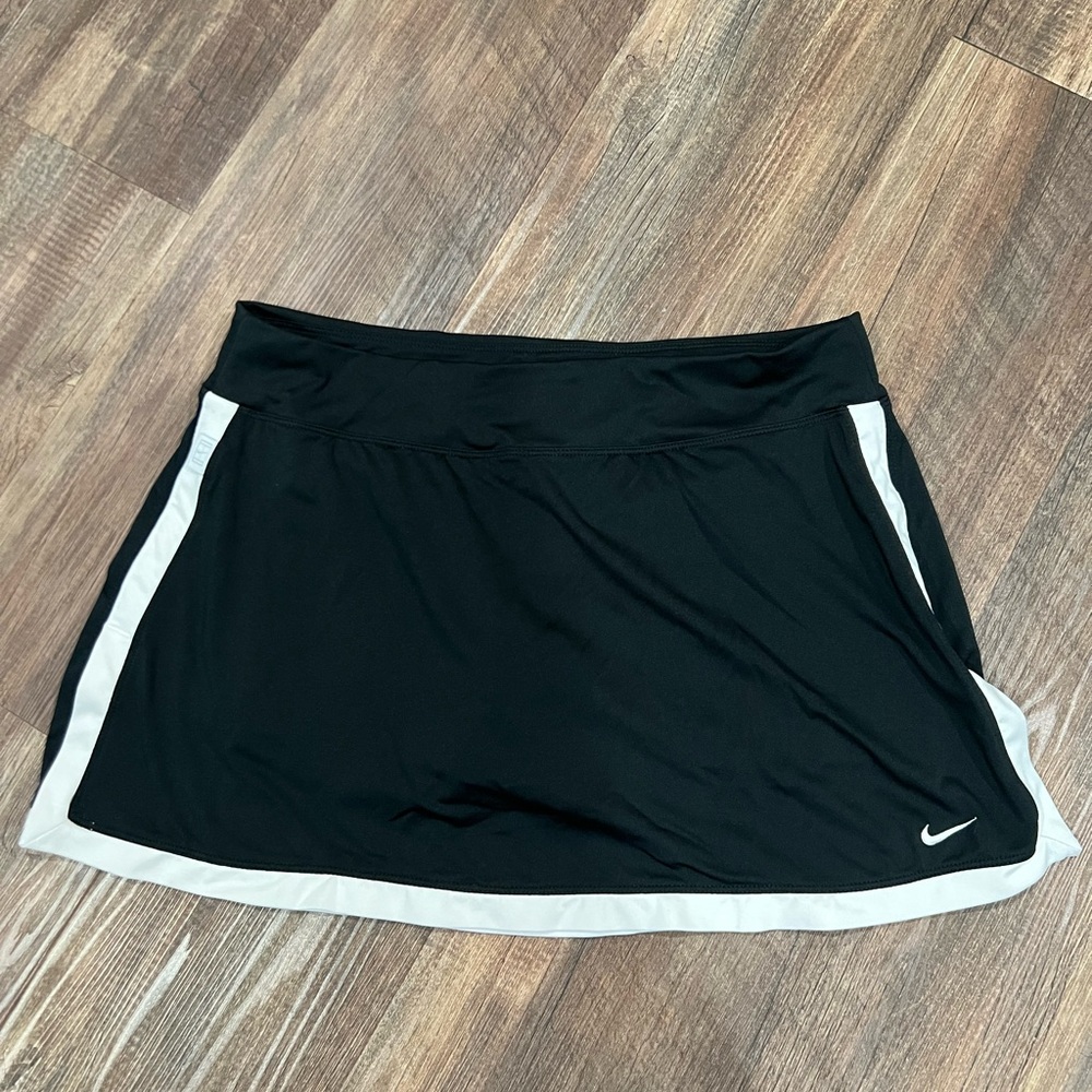 Women’s Nike Golf Skirt sz Medium